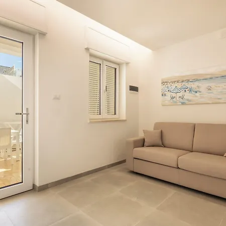 Mancaversa Apartment